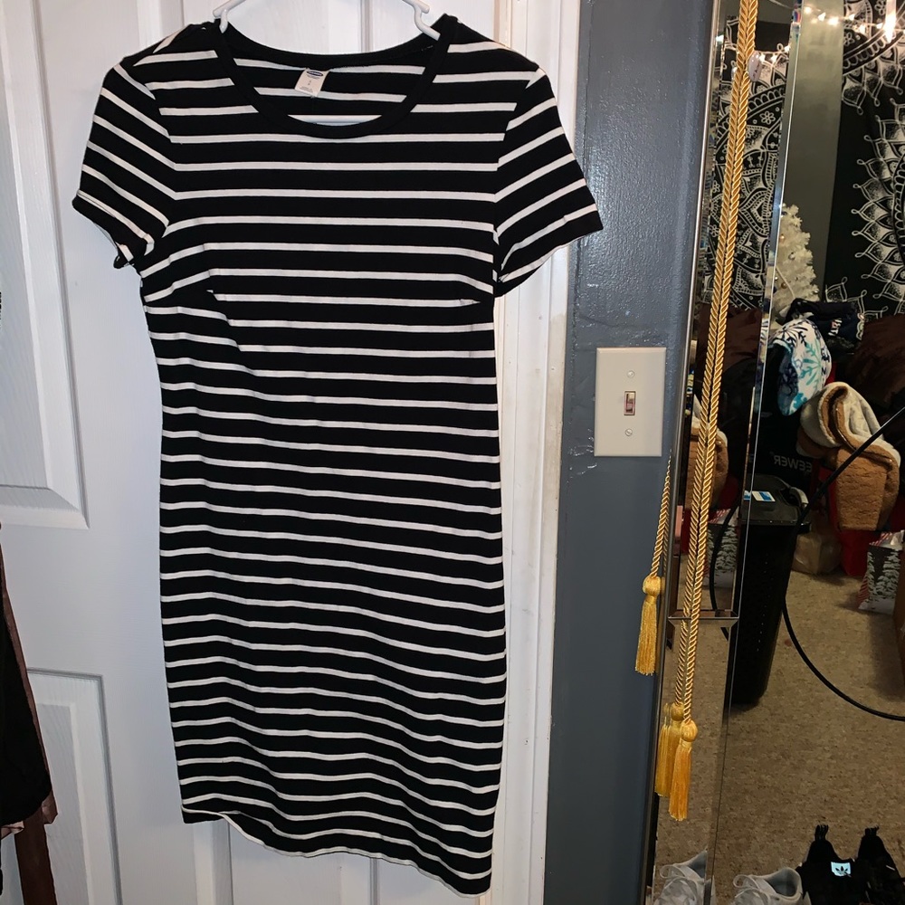 Striped short sleeve dress
